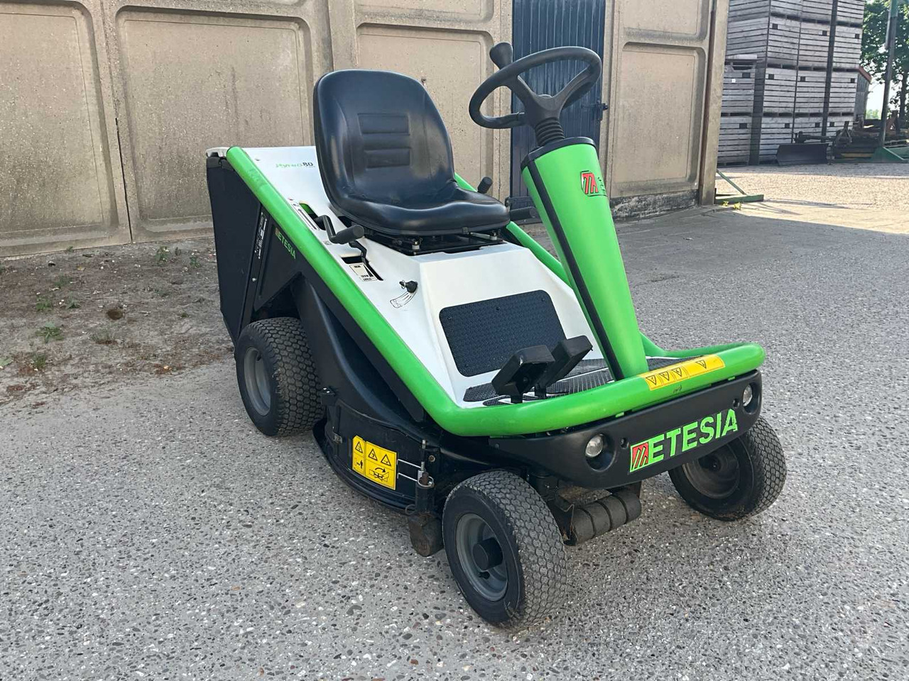 Etesia MKHP Hydro 80 - جزازة المروج: صور 3 Etesia MKHP Hydro 80 - جزازة المروج: صور 3
