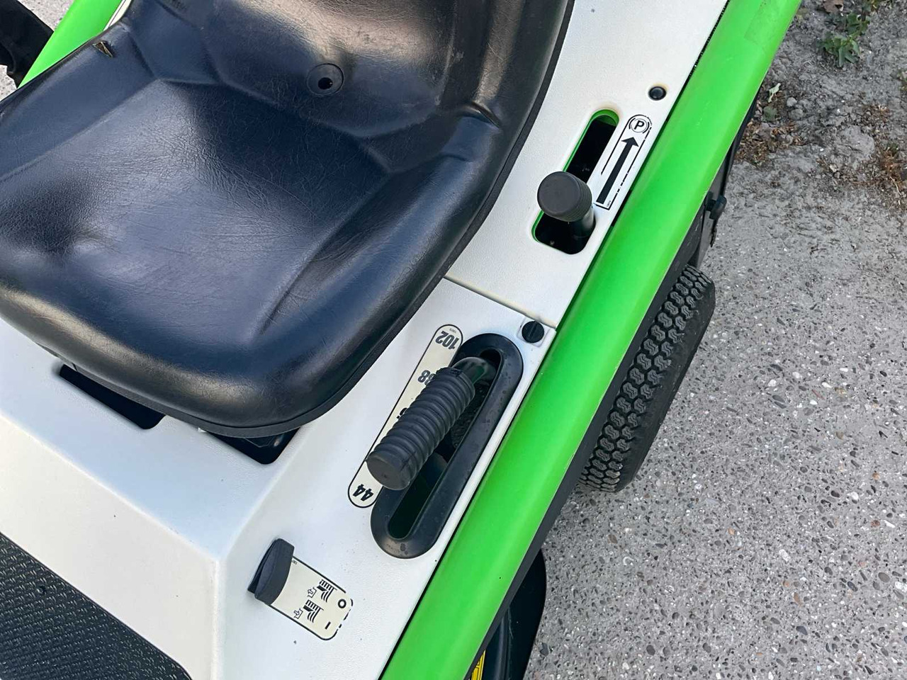 جزازة المروج Etesia MKHP Hydro 80: صور 13