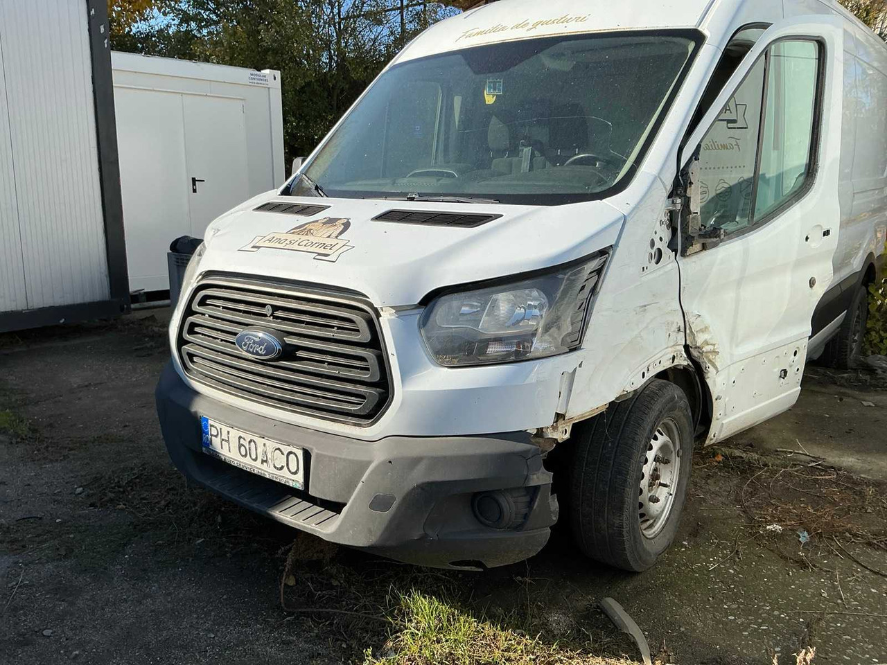 FORD VAN - الشاحنات الصغيرة: صور 5 FORD VAN - الشاحنات الصغيرة: صور 5