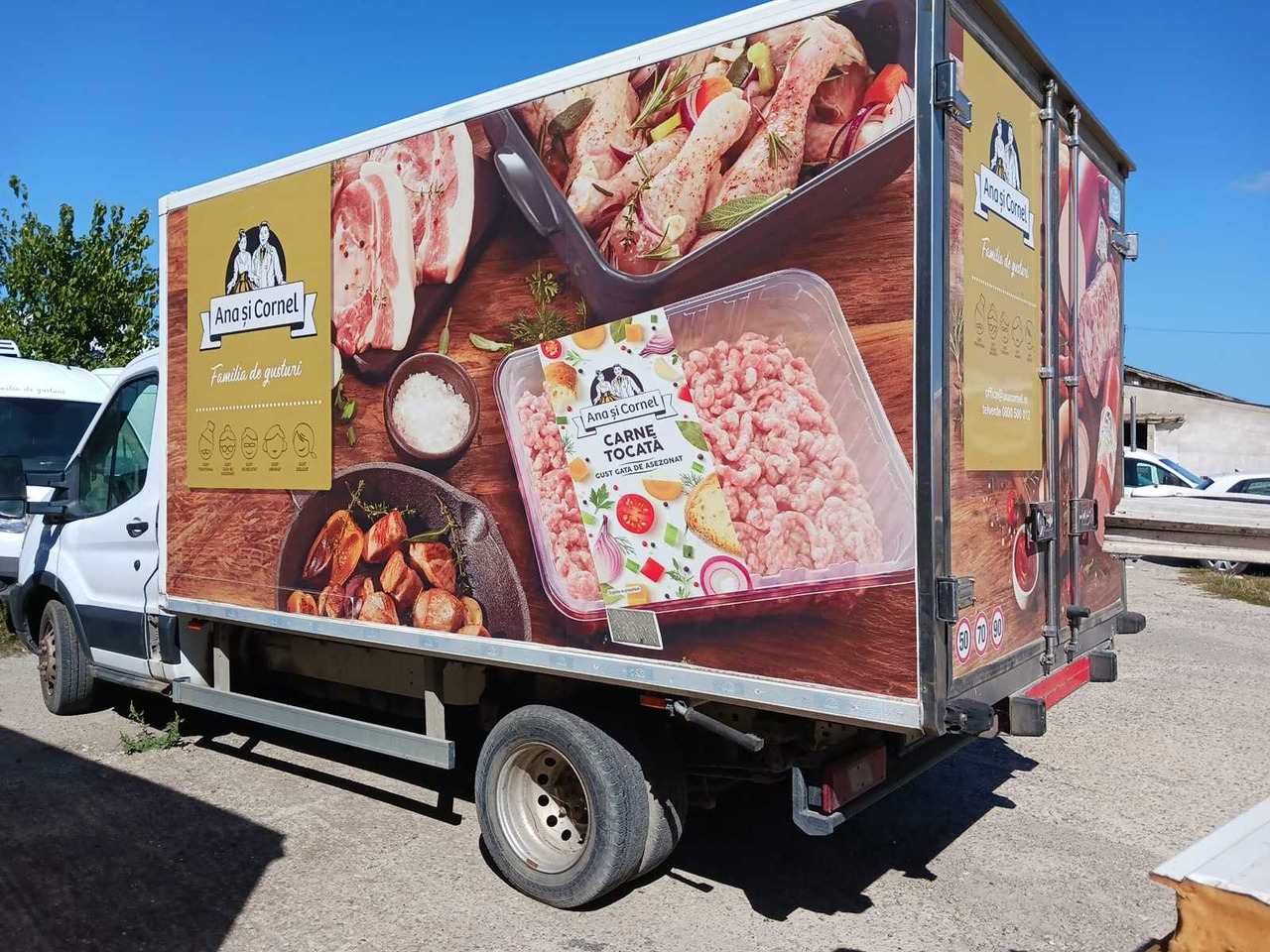 FORD VAN - الشاحنات الصغيرة: صور 3 FORD VAN - الشاحنات الصغيرة: صور 3