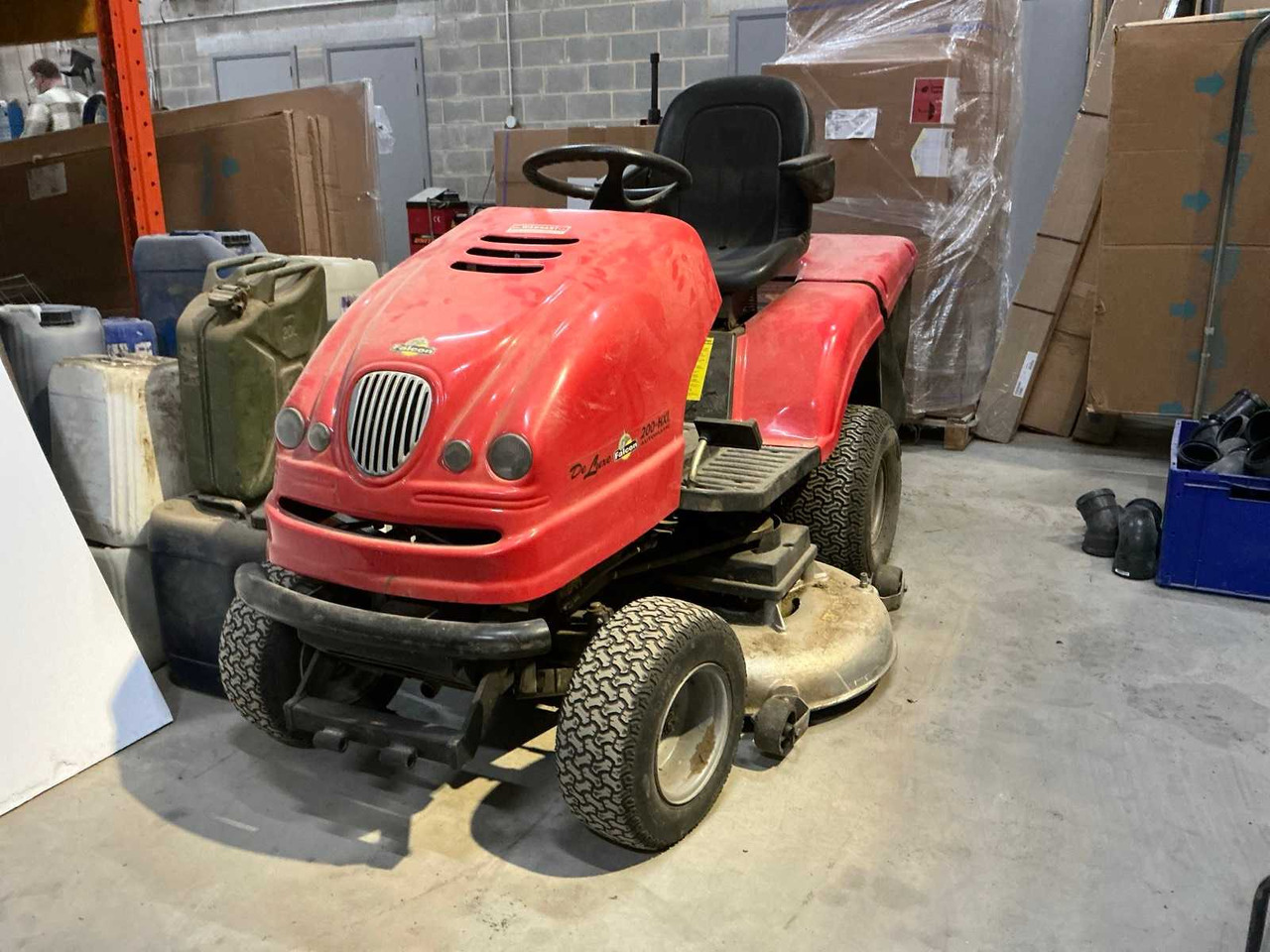 Falcon 200-HXL automatic - جزازة المروج: صور 1 Falcon 200-HXL automatic - جزازة المروج: صور 1