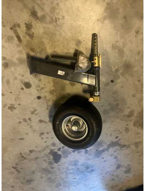 Feelbing Wheel Fella Juras Massey Ferguson Rk 702 - الإطارات والجنوط - جرار: صور 2 Feelbing Wheel Fella Juras Massey Ferguson Rk 702 - الإطارات والجنوط - جرار: صور 2