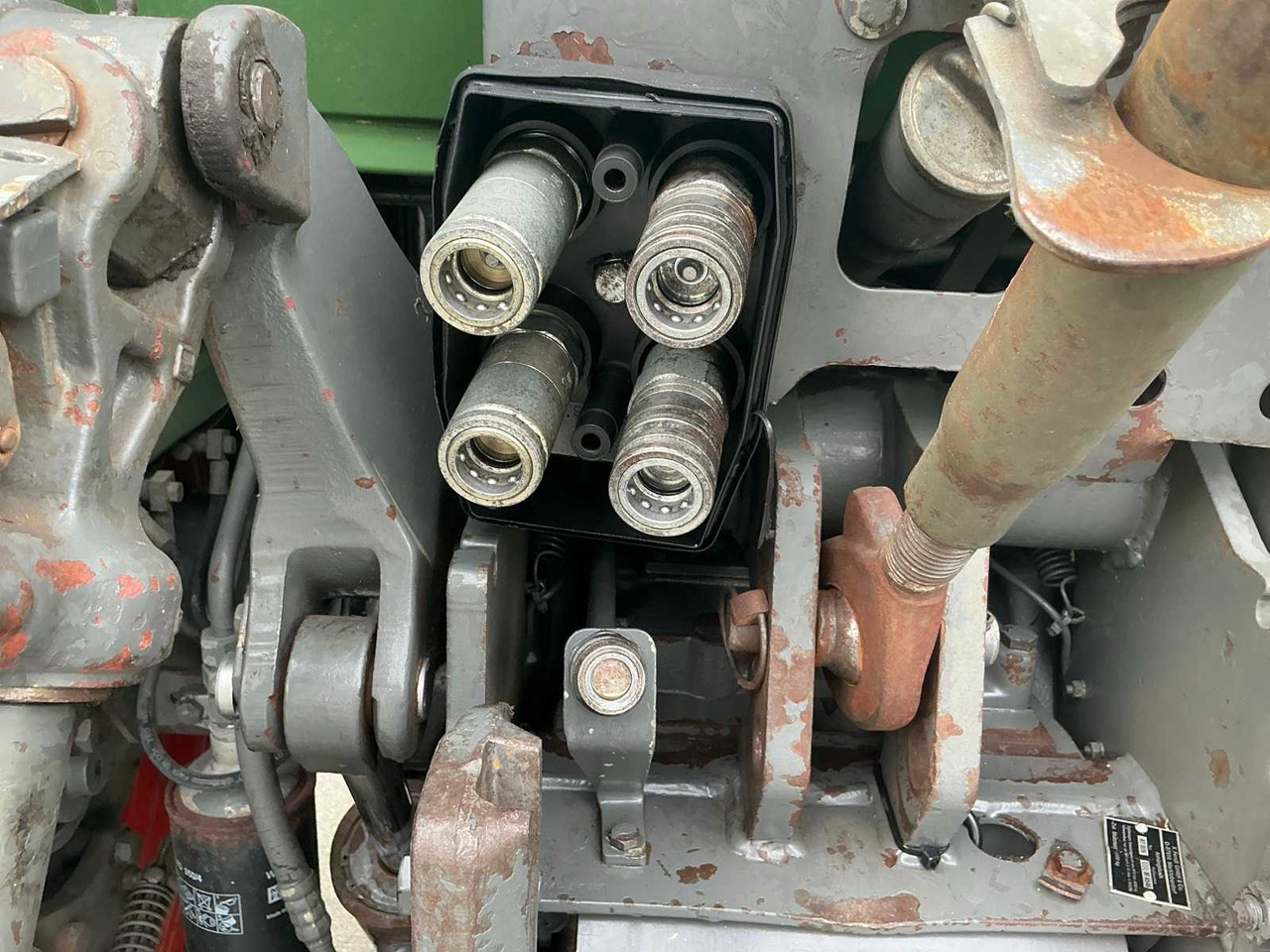 جرار Fendt 308 Turbomatik: صور 20
