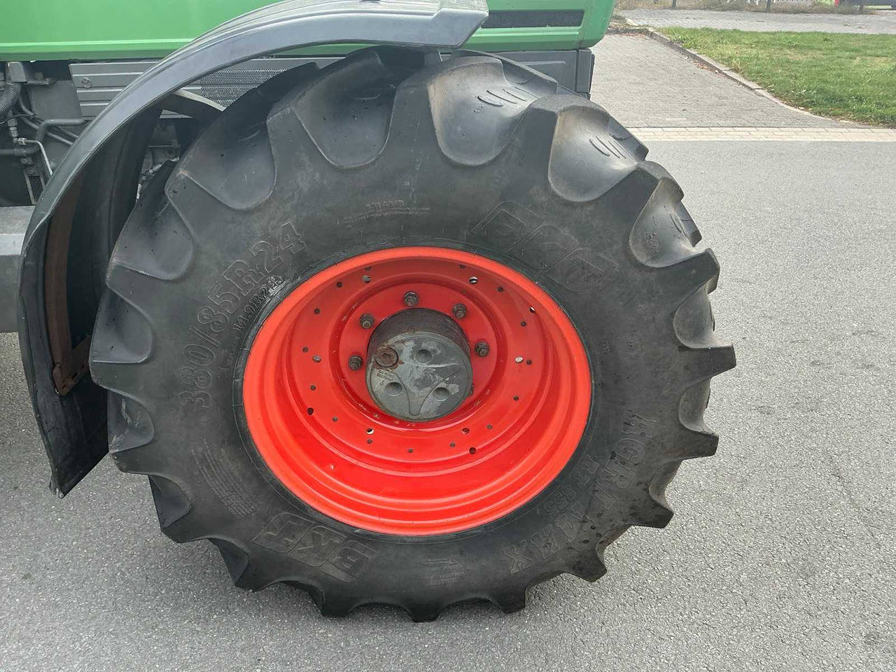 جرار Fendt 308 Turbomatik: صور 15