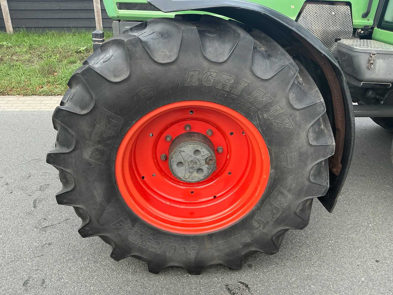 جرار Fendt 308 Turbomatik: صور 16