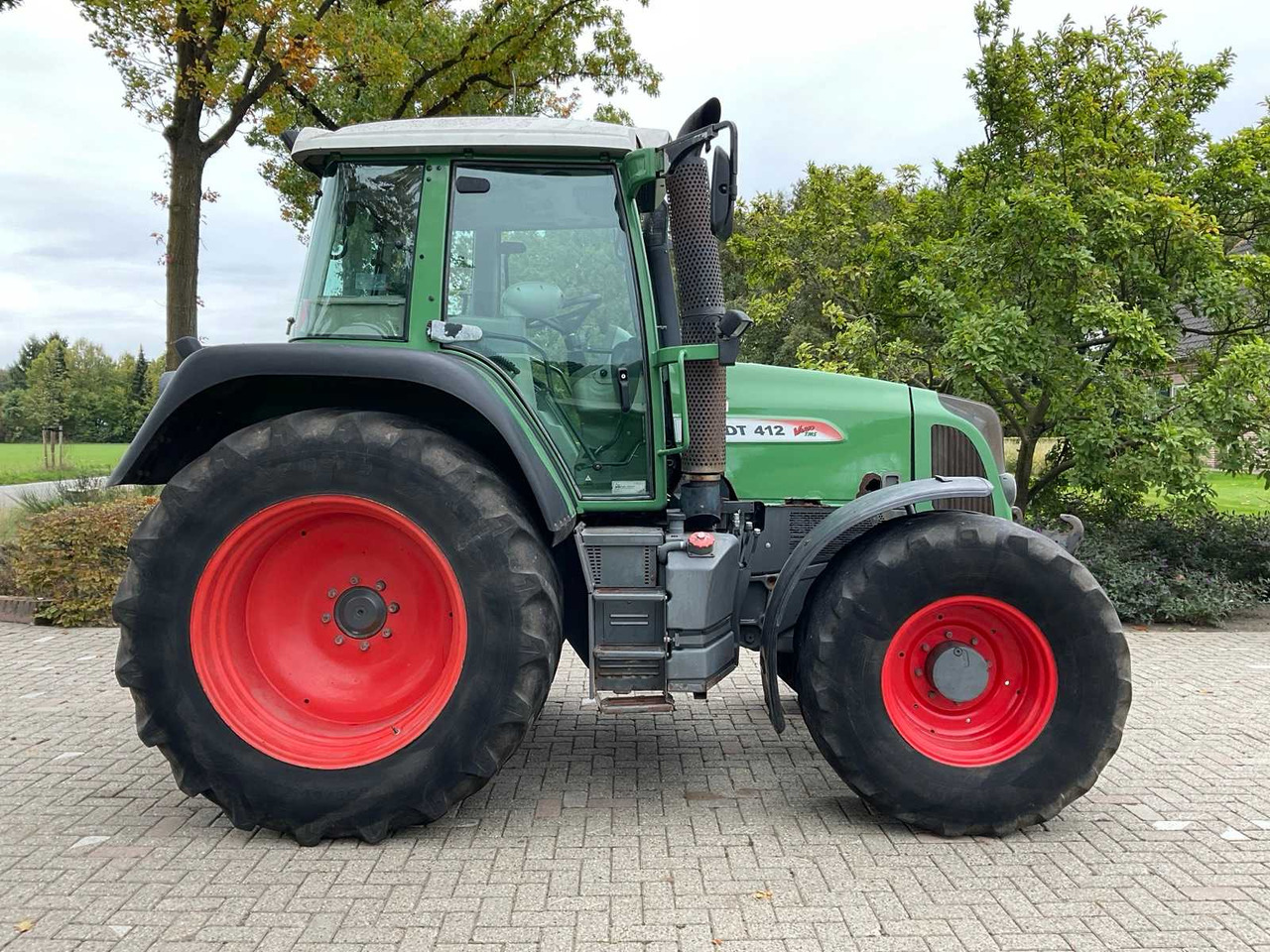 Fendt 412 Vario TMS - جرار: صور 4 Fendt 412 Vario TMS - جرار: صور 4