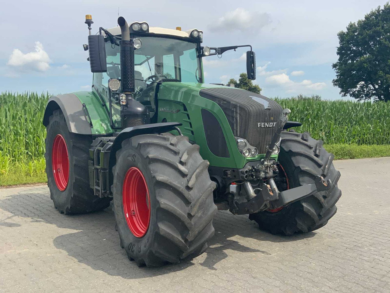Fendt 939 Vario - جرار: صور 2 Fendt 939 Vario - جرار: صور 2