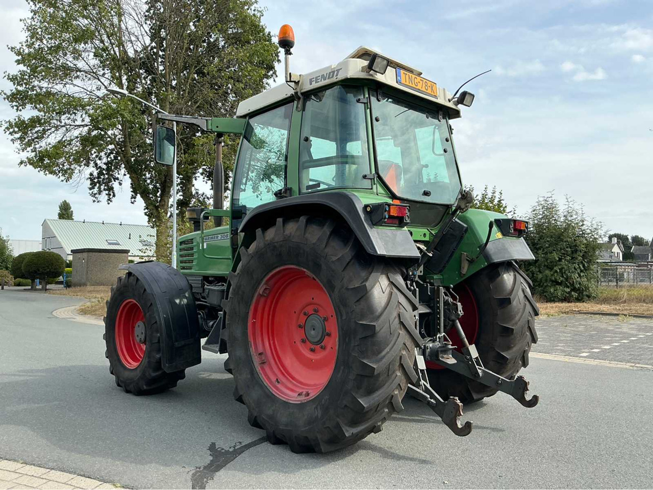 Fendt Farmer 308 Turbomatik - جرار: صور 3 Fendt Farmer 308 Turbomatik - جرار: صور 3