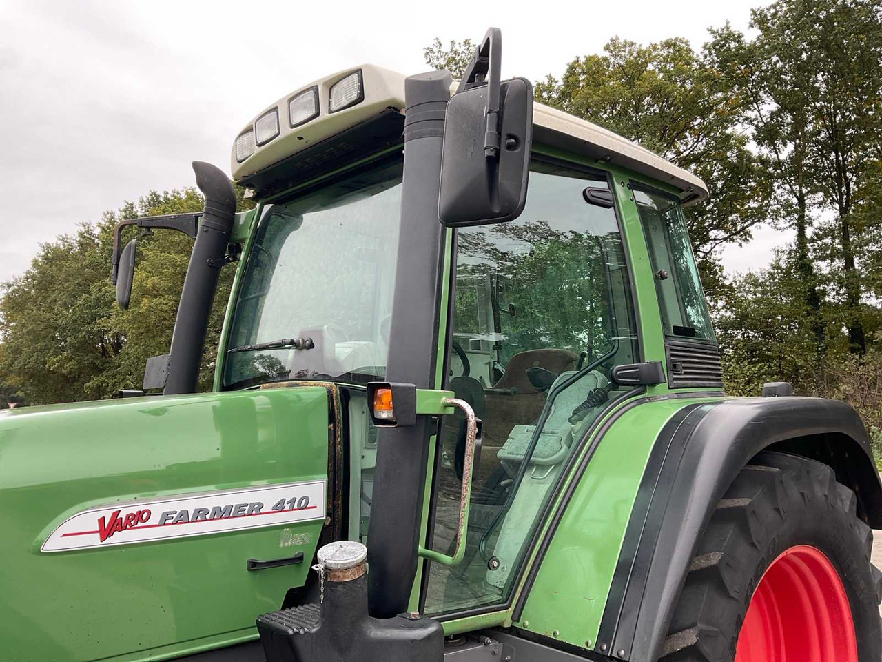 جرار Fendt Farmer 410 Vario: صور 9