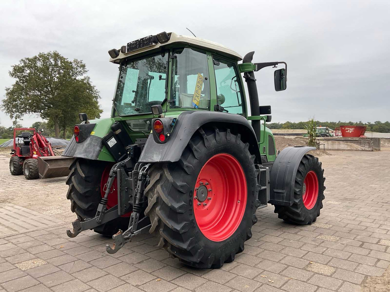 Fendt Farmer 410 Vario - جرار: صور 5 Fendt Farmer 410 Vario - جرار: صور 5
