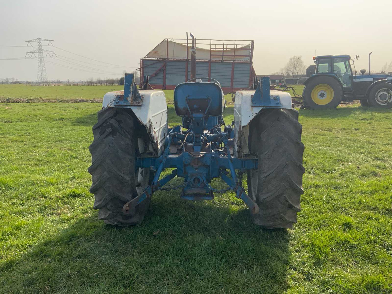 Ford 3600 - جرار: صور 5 Ford 3600 - جرار: صور 5