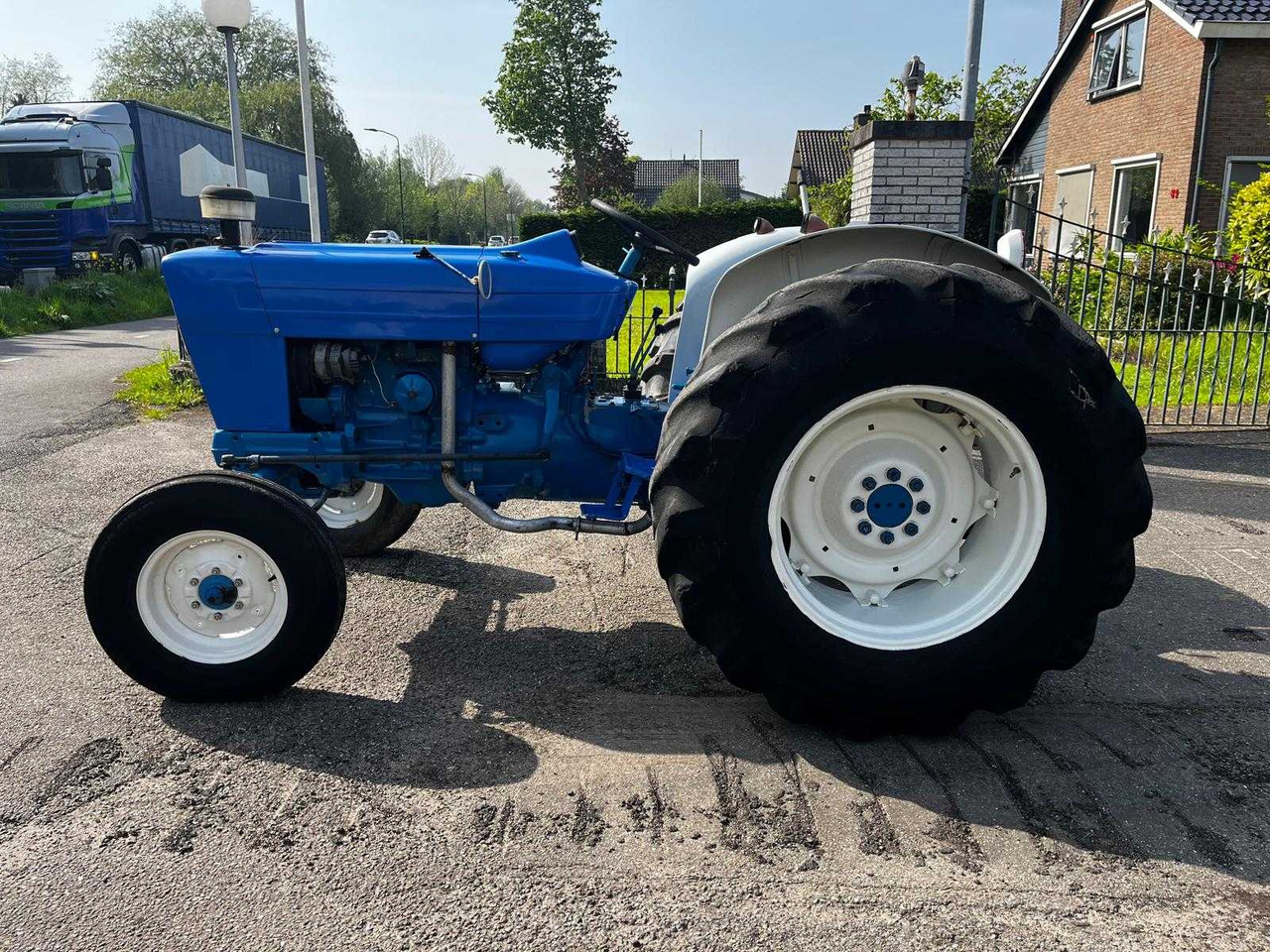 Ford 4500 - جرار: صور 2 Ford 4500 - جرار: صور 2