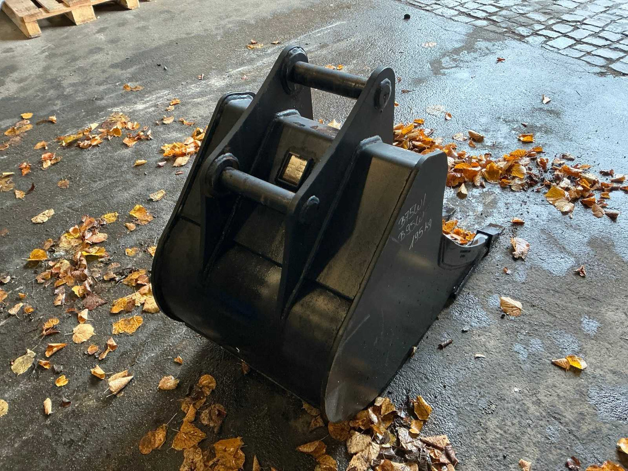 GEITH - 2021 - BUCKET FOR YANMAR B75W B95W - اللودر بعجل: صور 3 GEITH - 2021 - BUCKET FOR YANMAR B75W B95W - اللودر بعجل: صور 3