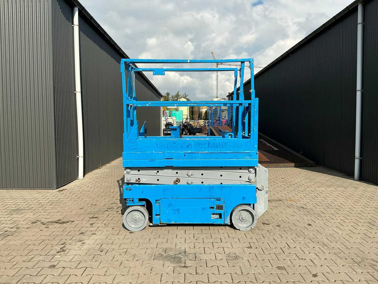 GENIE GS-1532 SCISSOR LIFT - منصات هيدروليكية متنقلة: صور 4 GENIE GS-1532 SCISSOR LIFT - منصات هيدروليكية متنقلة: صور 4