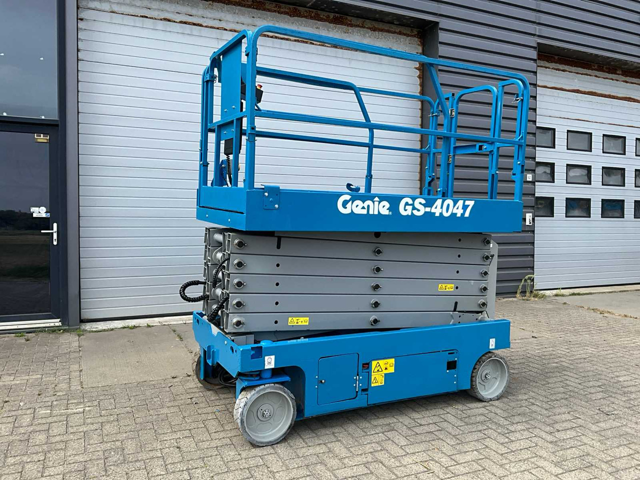 Genie GS-4047 - منصات هيدروليكية متنقلة: صور 1 Genie GS-4047 - منصات هيدروليكية متنقلة: صور 1
