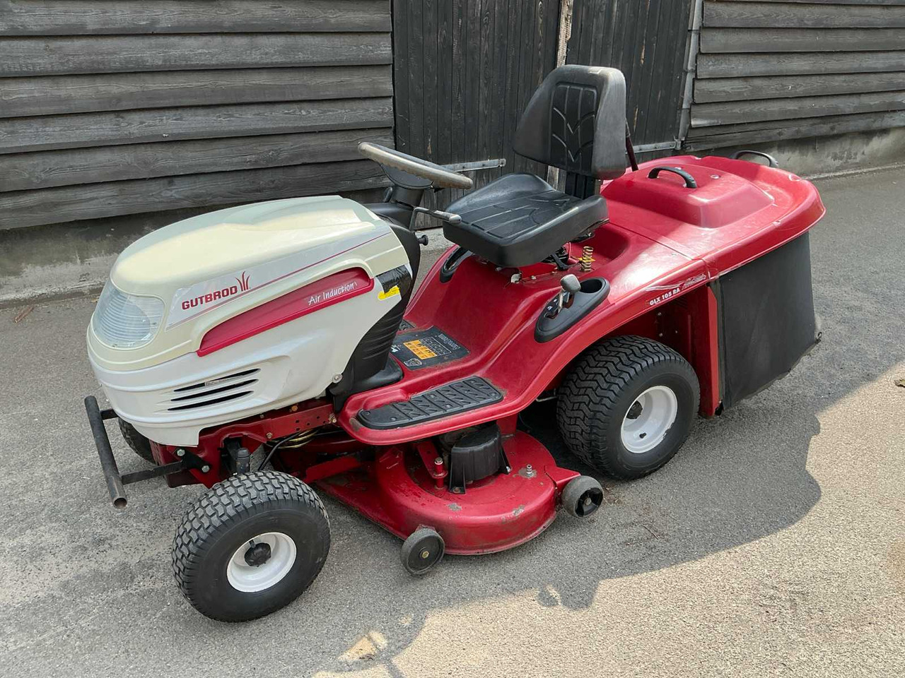 Gutbrod Glx 105 RA - جزازة المروج: صور 1 Gutbrod Glx 105 RA - جزازة المروج: صور 1