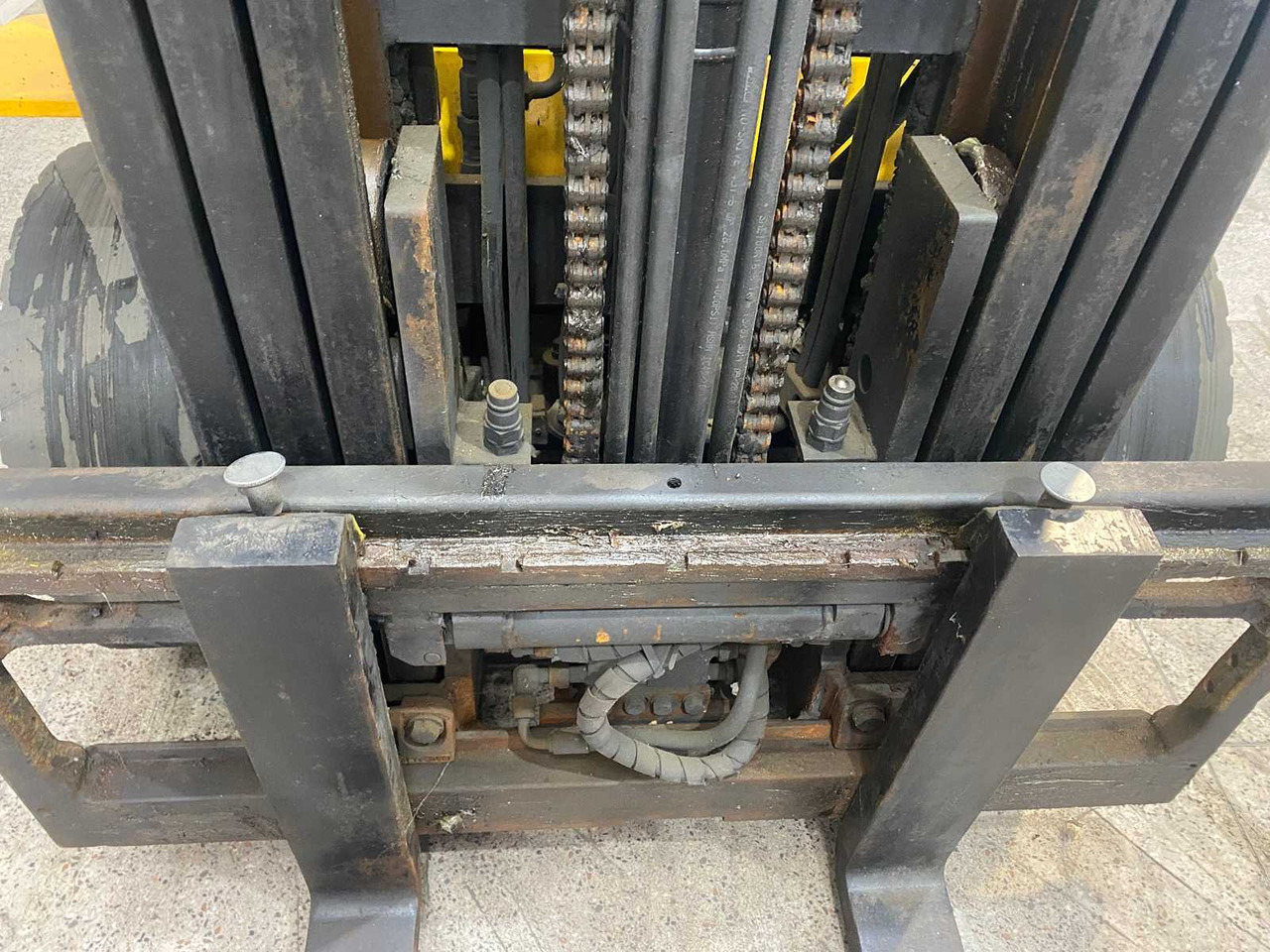 HYUNDAI - 2012 - 25L-7A - FORKLIFT TRUCK - رافعة شوكية: صور 3 HYUNDAI - 2012 - 25L-7A - FORKLIFT TRUCK - رافعة شوكية: صور 3