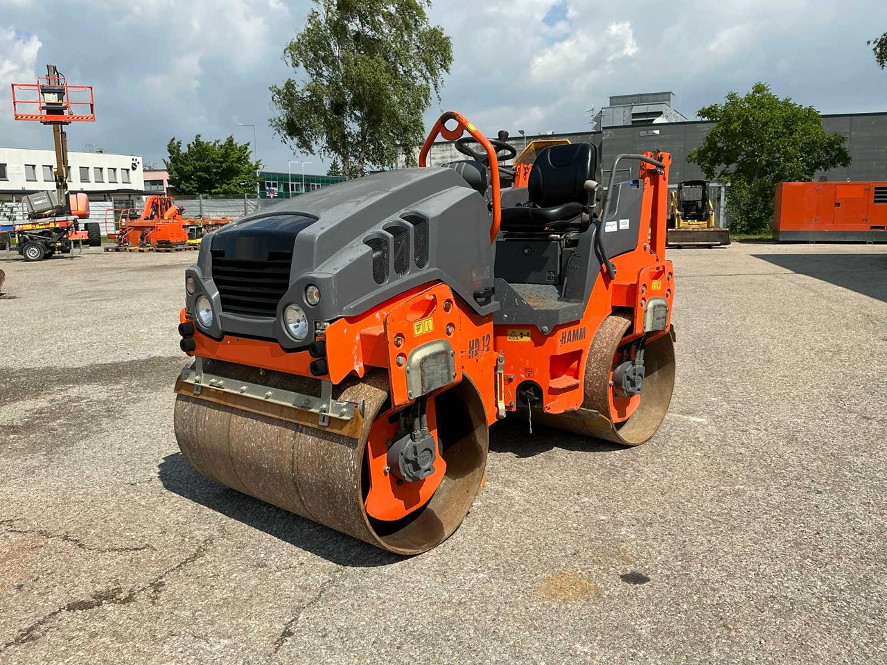 Hamm HD 12 VV - مدحلة الأسفلت: صور 2 Hamm HD 12 VV - مدحلة الأسفلت: صور 2