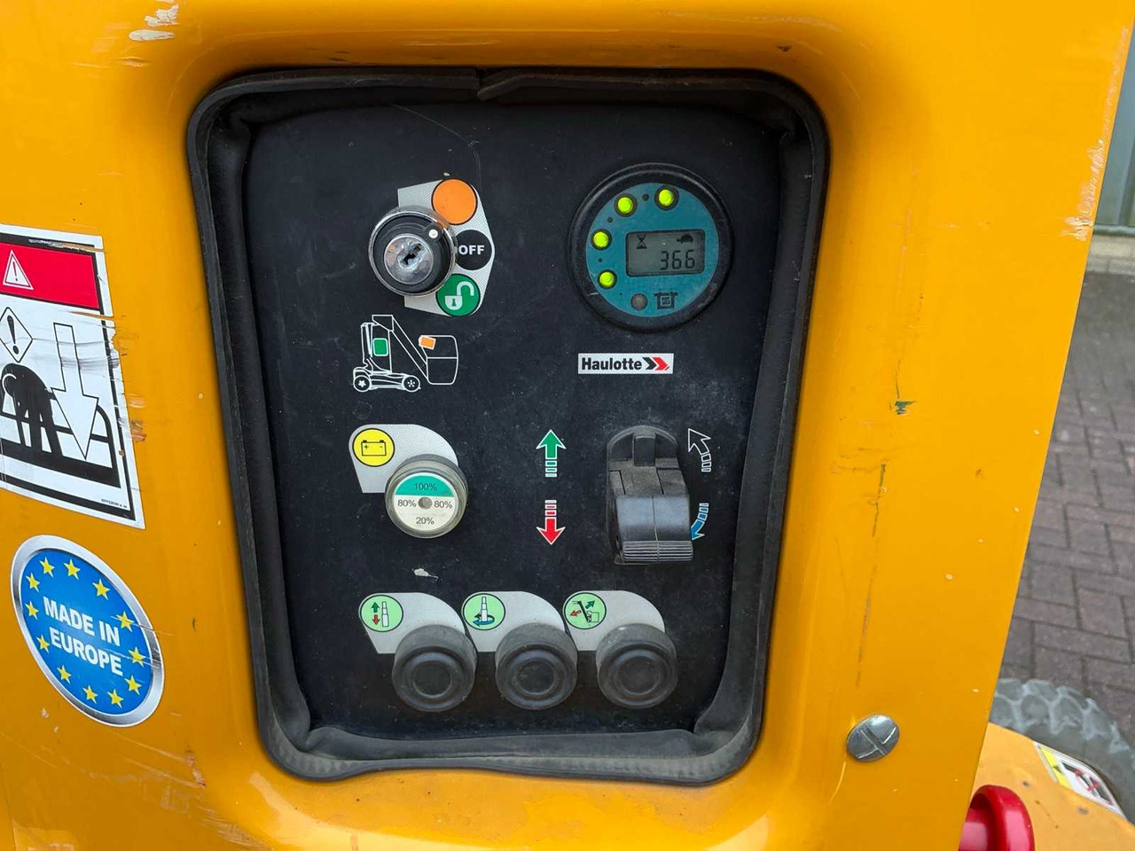 Haulotte Star 10 - منصات هيدروليكية متنقلة: صور 3 Haulotte Star 10 - منصات هيدروليكية متنقلة: صور 3