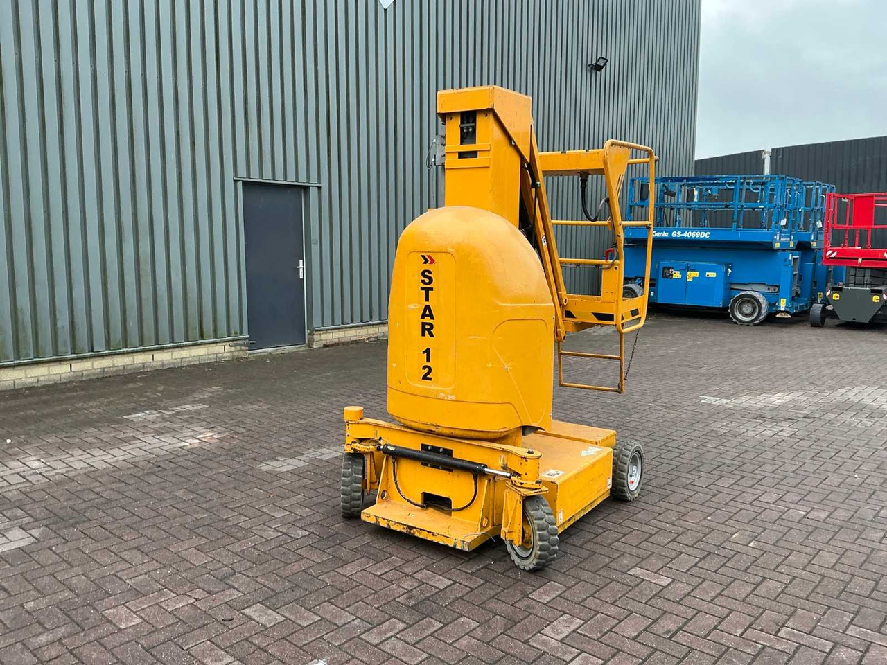 Haulotte Star 12 - منصات هيدروليكية متنقلة: صور 2 Haulotte Star 12 - منصات هيدروليكية متنقلة: صور 2