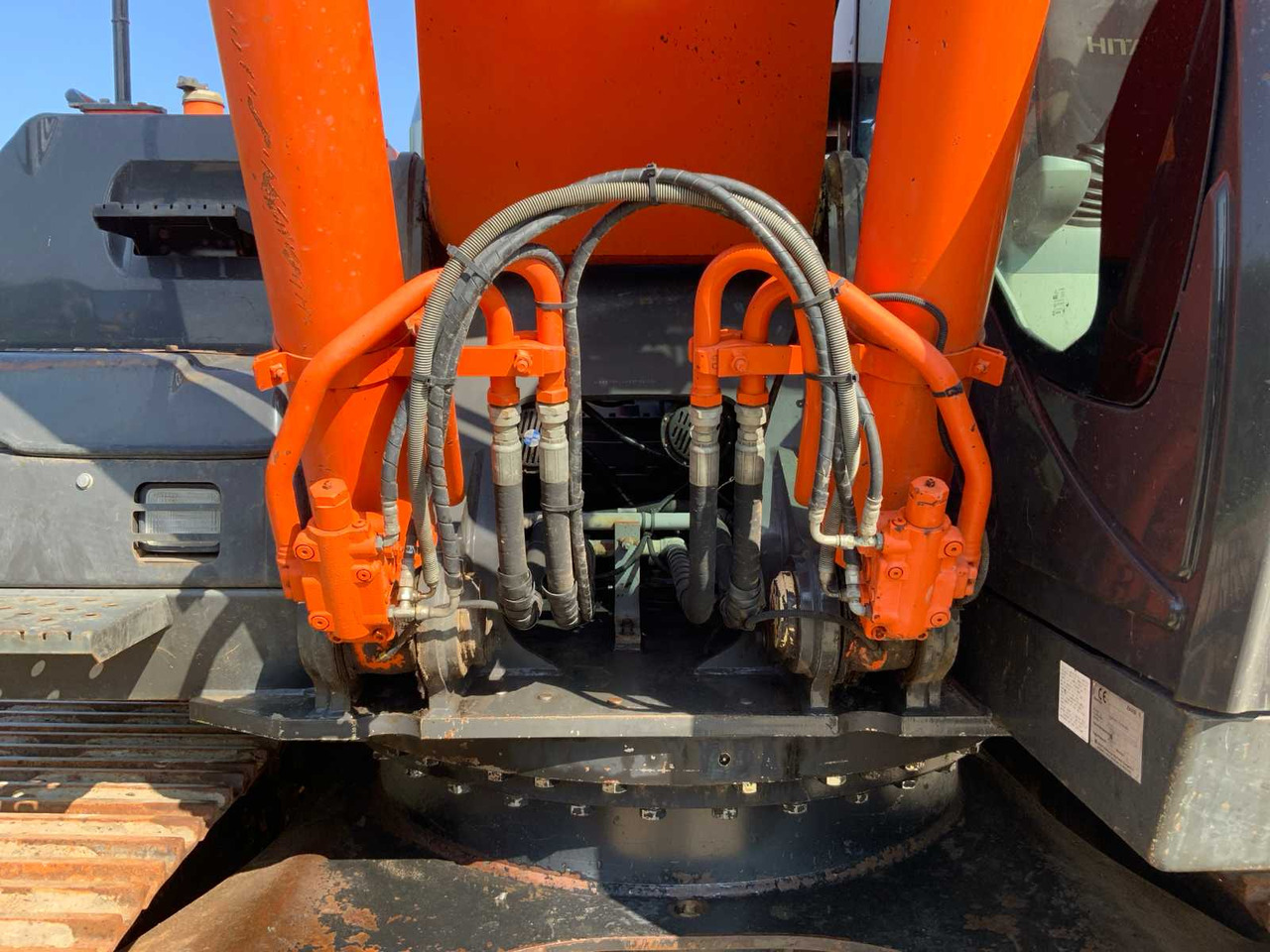 حفارات زحافة Hitachi ZX350LC-5B: صور 19