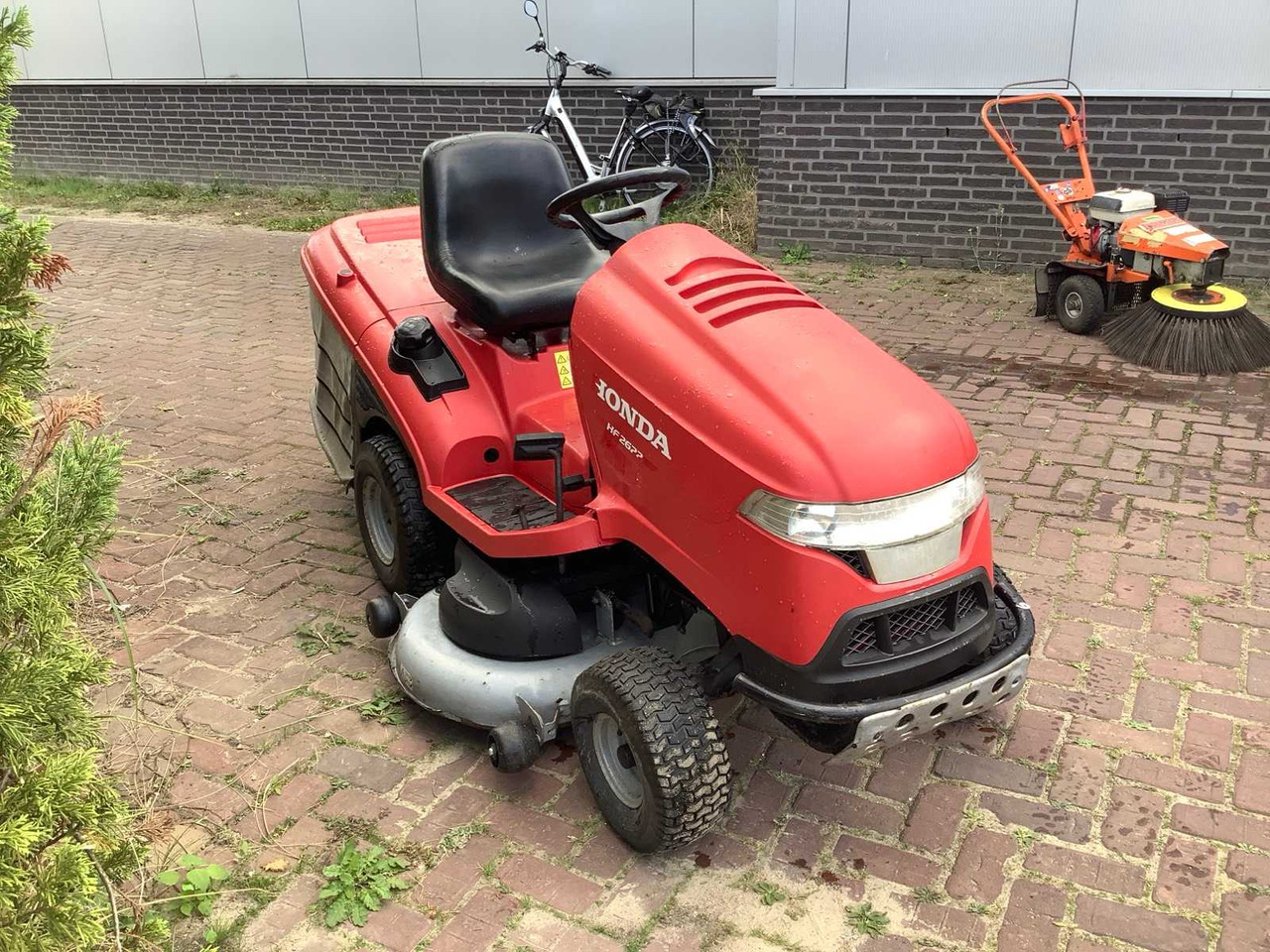 Honda 2622 - جزازة المروج: صور 2 Honda 2622 - جزازة المروج: صور 2