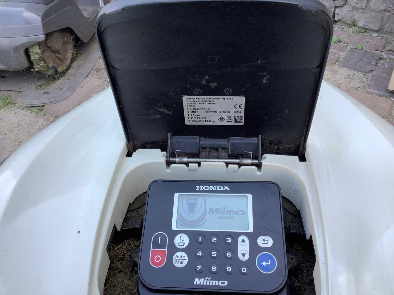 Honda HRM 3000 - جزازة المروج: صور 5 Honda HRM 3000 - جزازة المروج: صور 5