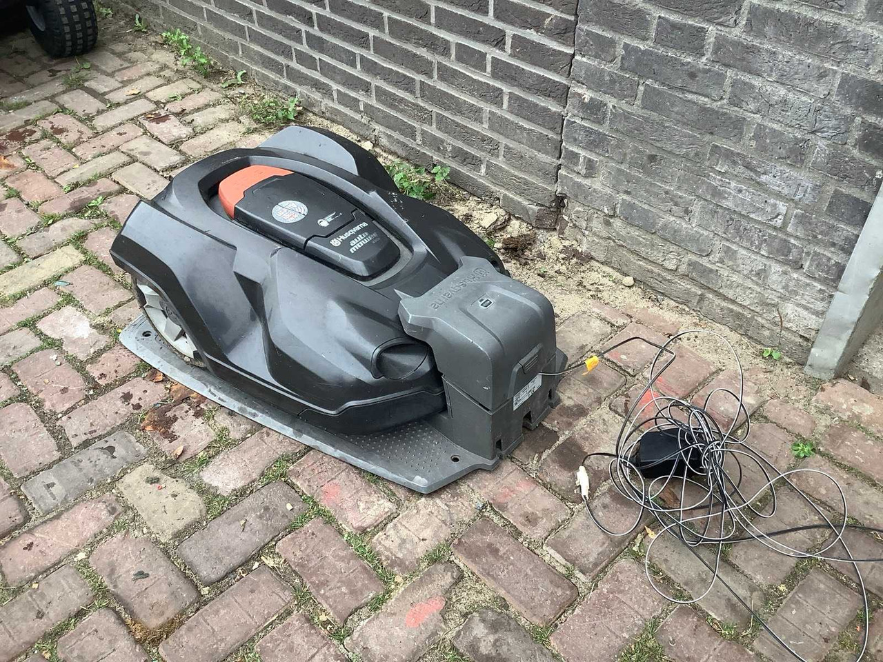 Husqvarna 430x - جزازة المروج: صور 1 Husqvarna 430x - جزازة المروج: صور 1