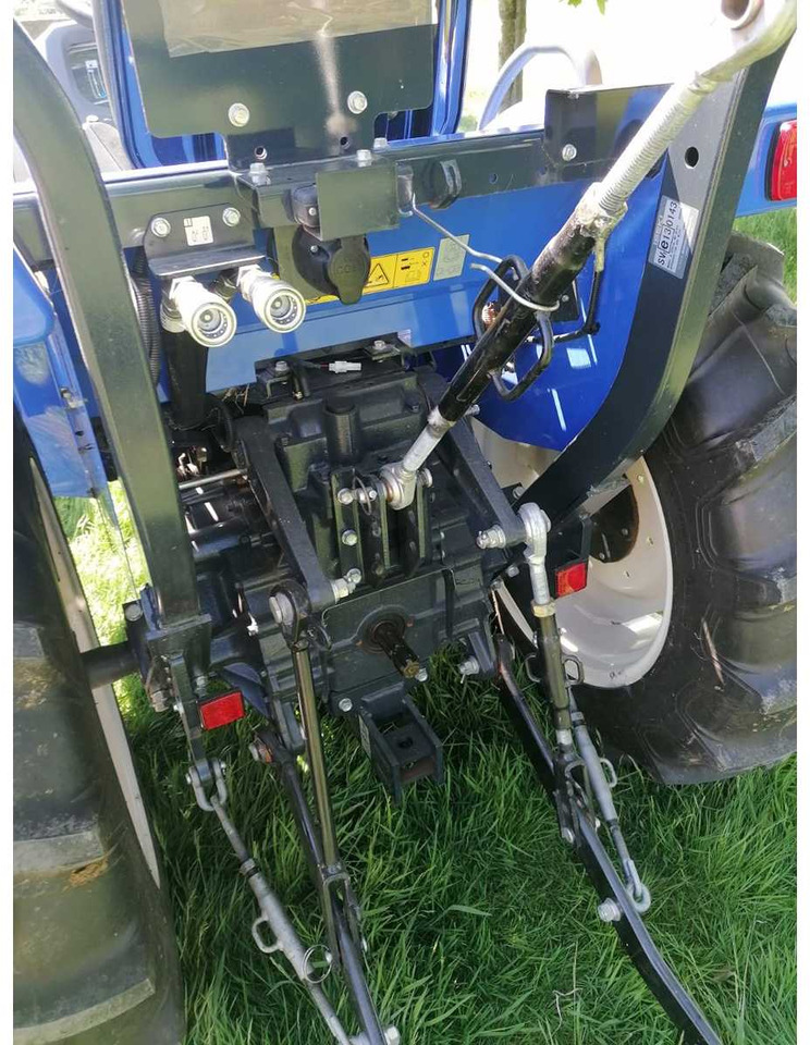 جرار صغير Iseki TLE3400: صور 9