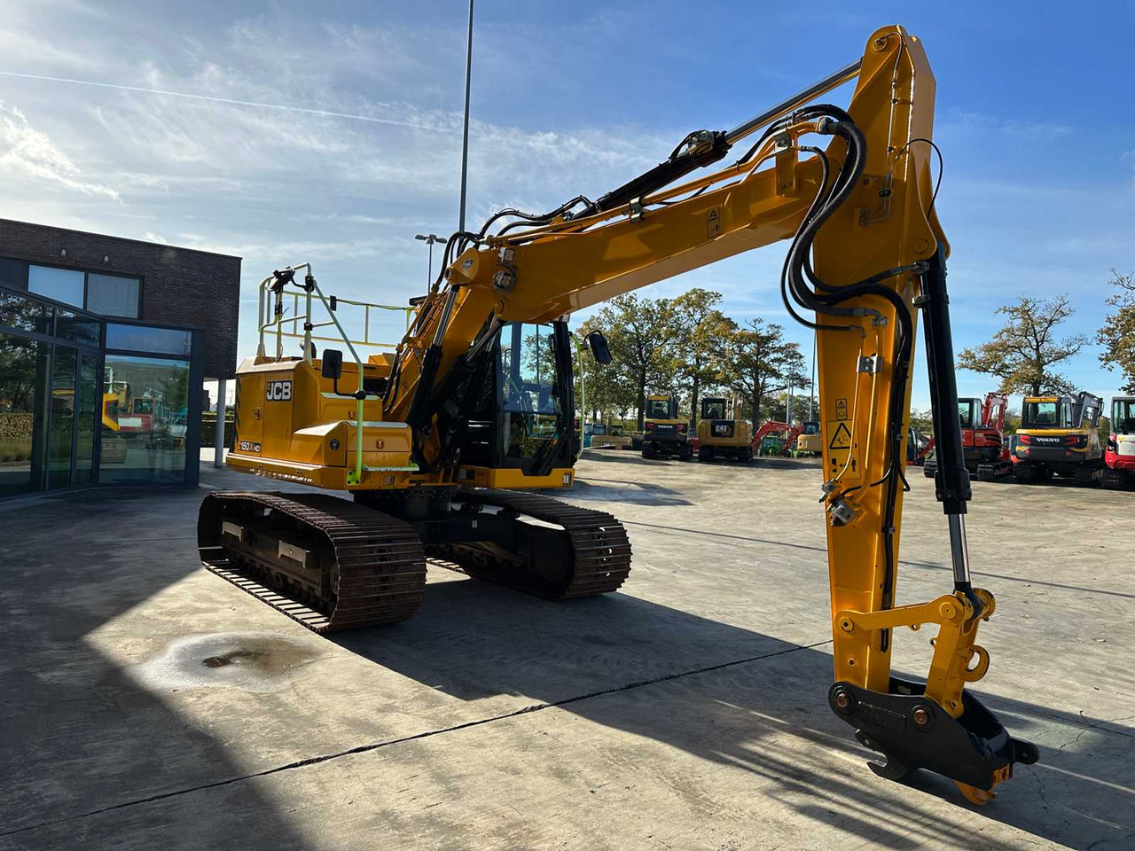 JCB JCB - 2021 - 150X HT SV - CRAWLER EXCAVATOR - حفارات زحافة: صور 4 JCB JCB - 2021 - 150X HT SV - CRAWLER EXCAVATOR - حفارات زحافة: صور 4