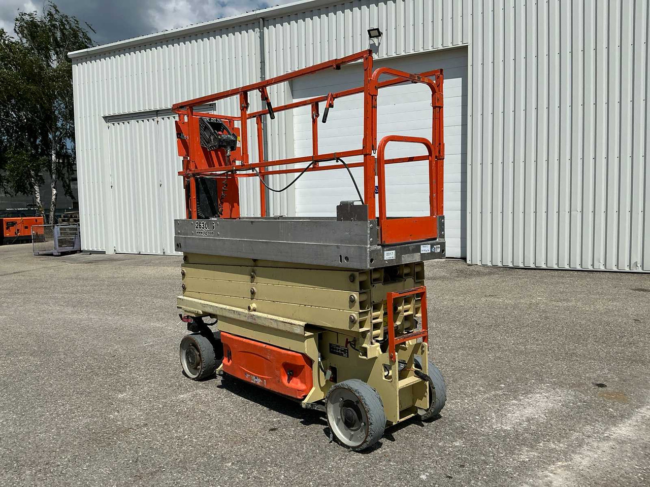 JLG 2630 ES - منصات هيدروليكية متنقلة: صور 1 JLG 2630 ES - منصات هيدروليكية متنقلة: صور 1