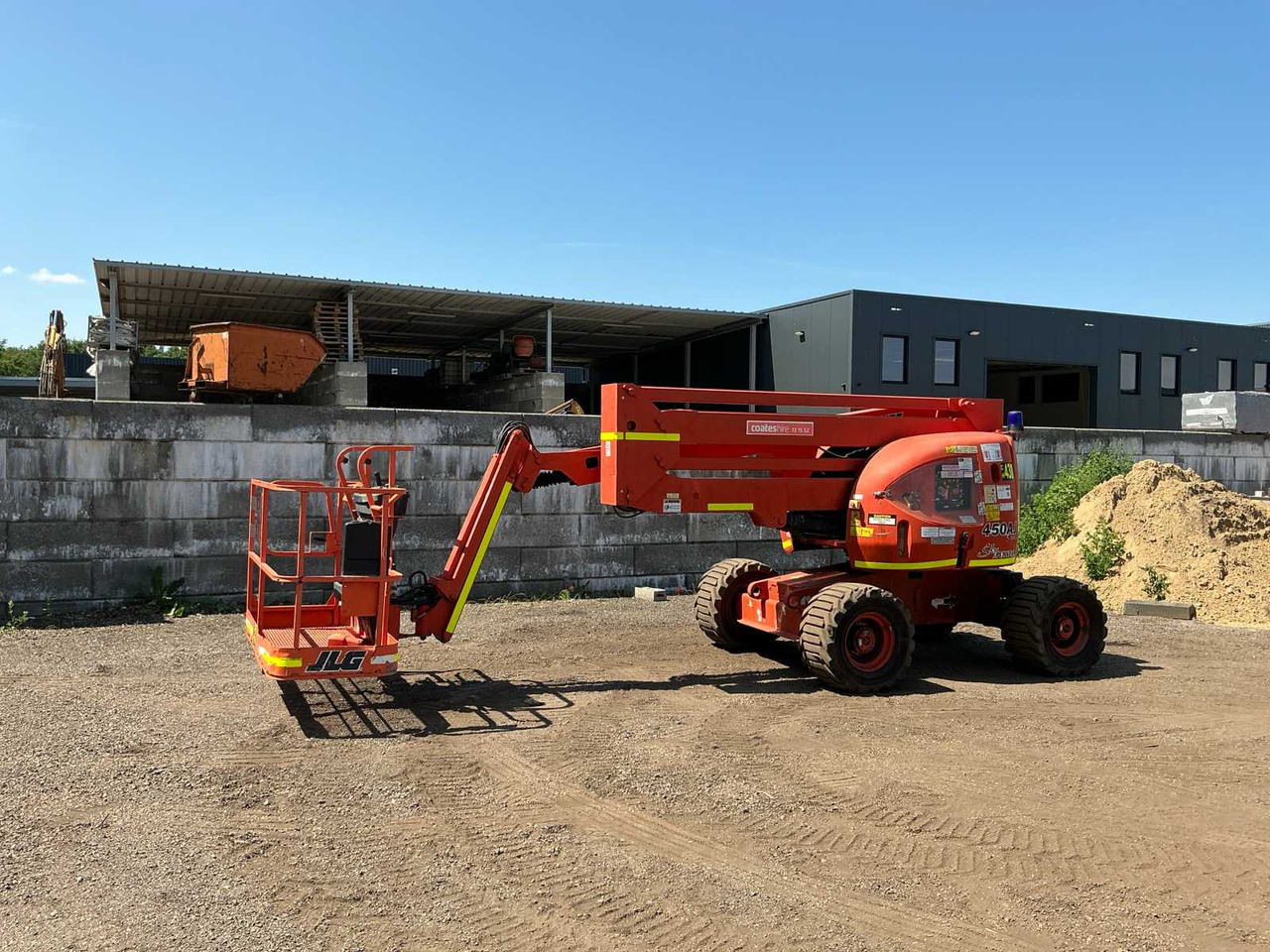 JLG 450AJ - منصات هيدروليكية متنقلة: صور 1 JLG 450AJ - منصات هيدروليكية متنقلة: صور 1