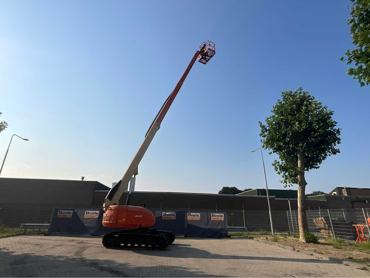 JLG 600SCG - منصات هيدروليكية متنقلة: صور 1 JLG 600SCG - منصات هيدروليكية متنقلة: صور 1