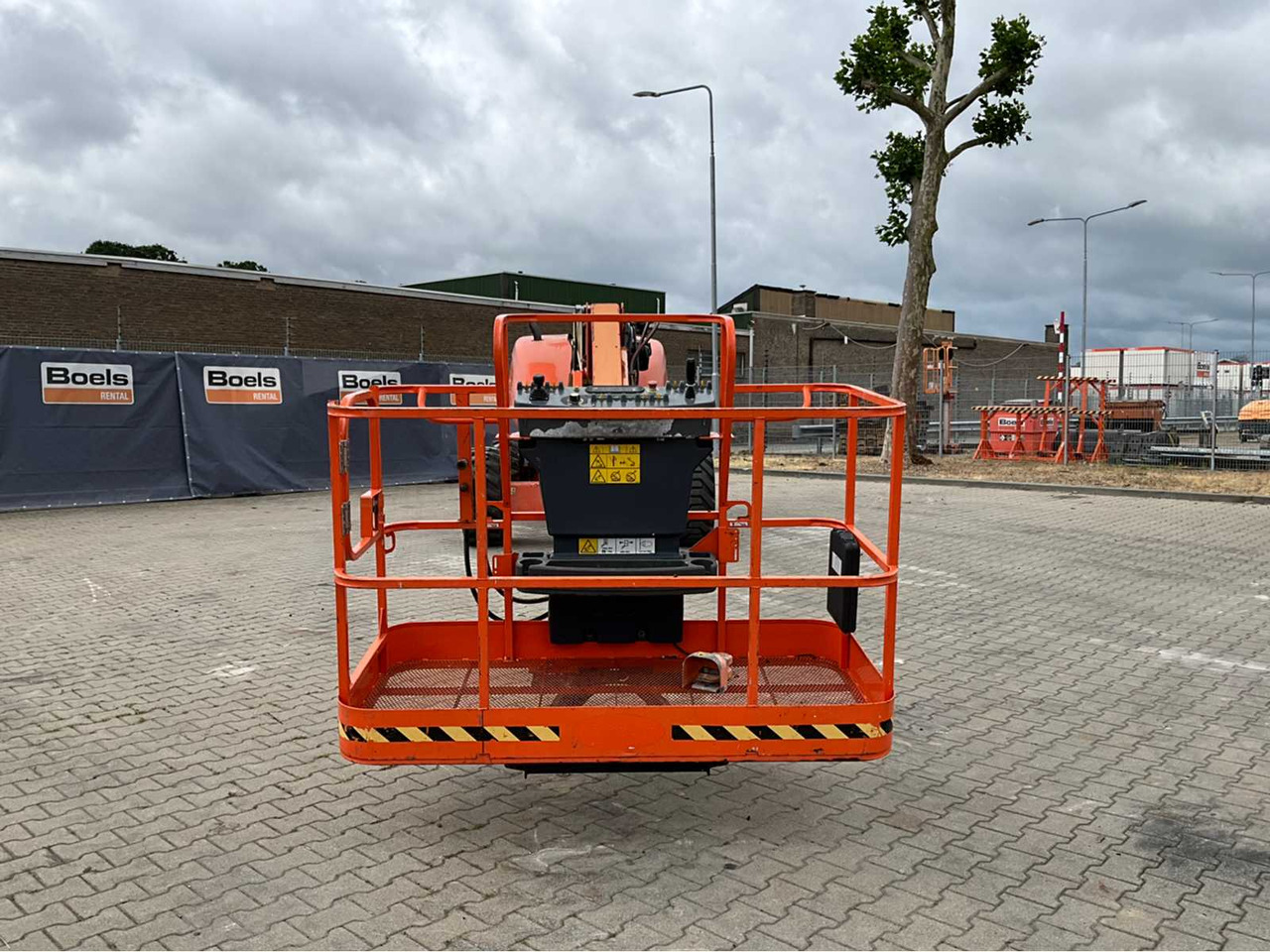 JLG 660SJZ - منصات هيدروليكية متنقلة: صور 4 JLG 660SJZ - منصات هيدروليكية متنقلة: صور 4