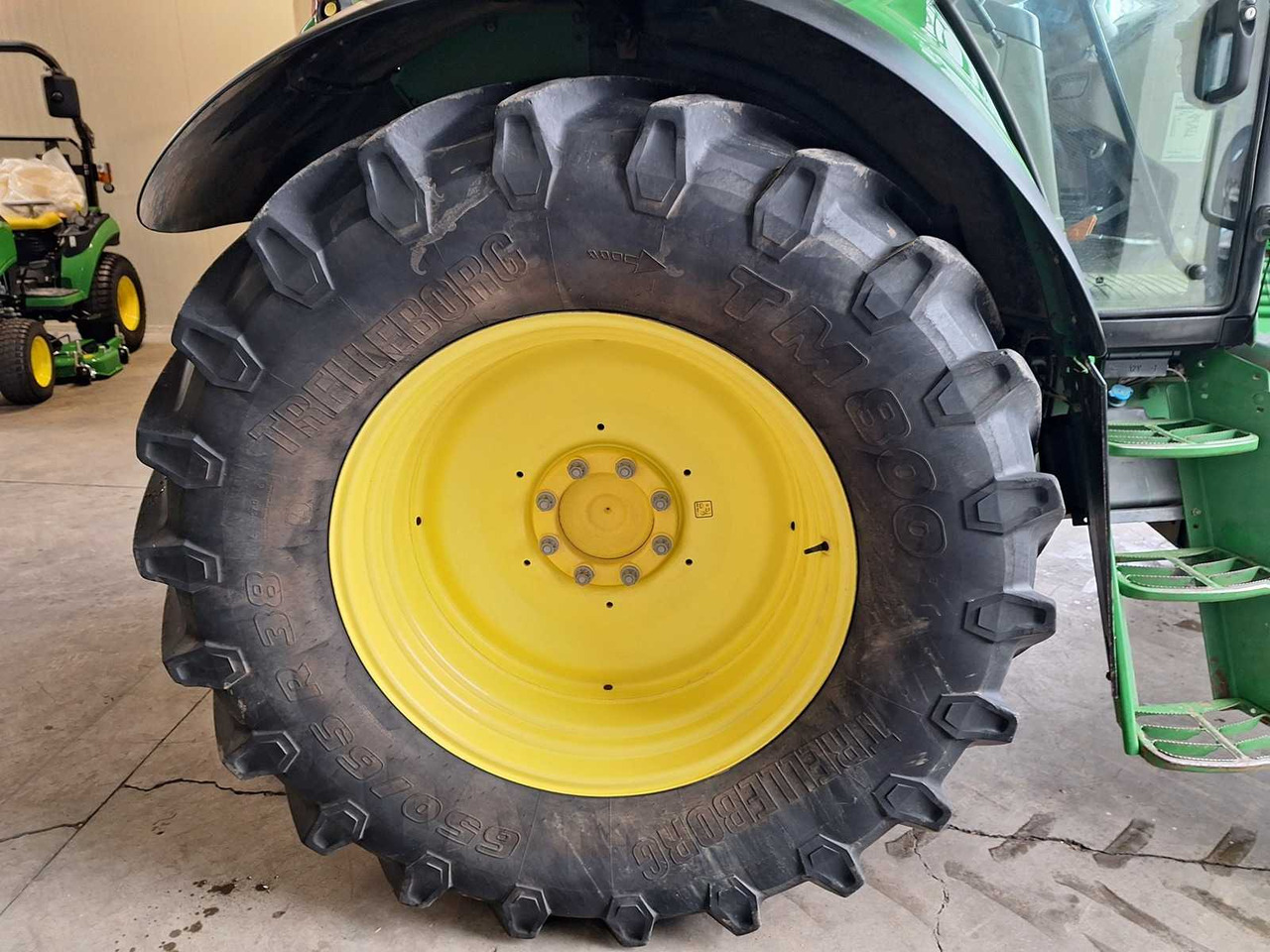 JOHN DEERE - 6830 - AGRICOLES TRACTOR 4 ROWS OF MOTORS - جرار: صور 3 JOHN DEERE - 6830 - AGRICOLES TRACTOR 4 ROWS OF MOTORS - جرار: صور 3