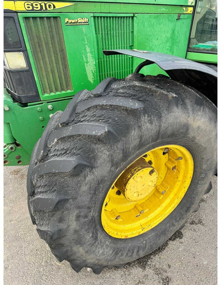 JOHN DEERE 6910 - جرار: صور 5 JOHN DEERE 6910 - جرار: صور 5