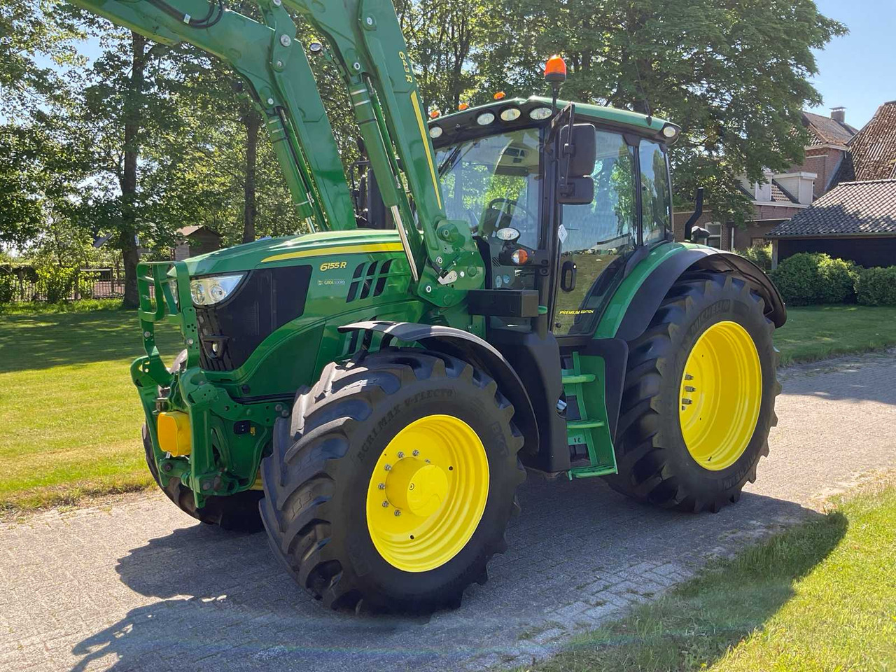 John Deere 6155R - جرار: صور 2 John Deere 6155R - جرار: صور 2