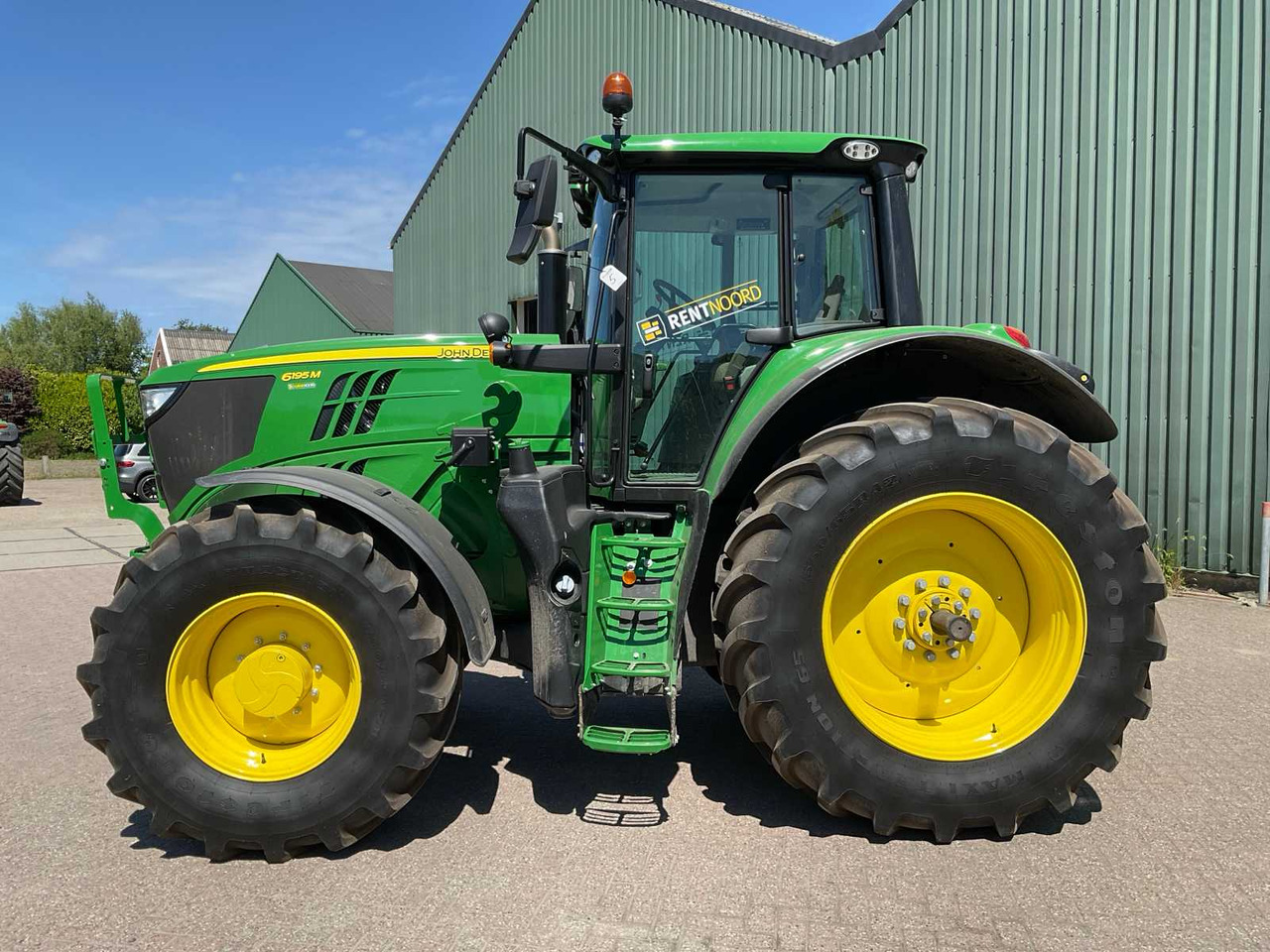 John Deere 6195M - جرار: صور 2 John Deere 6195M - جرار: صور 2