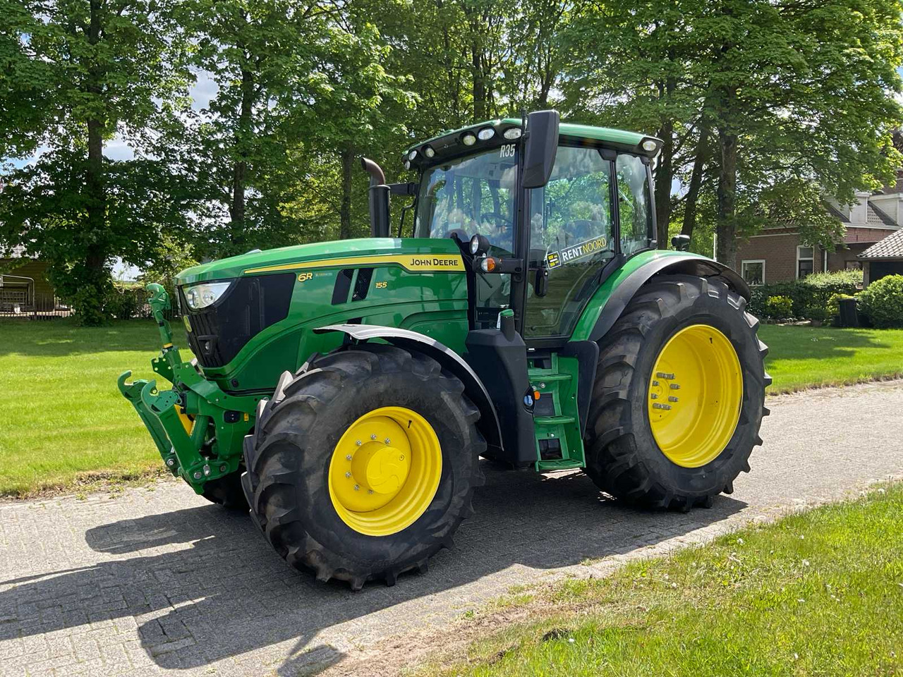 John Deere 6R155 - جرار: صور 1 John Deere 6R155 - جرار: صور 1