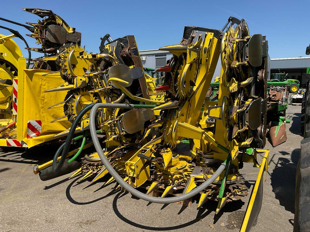 John Deere / Kemper 390 Plus SPFH - الآلات والماكينات الزراعية: صور 3 John Deere / Kemper 390 Plus SPFH - الآلات والماكينات الزراعية: صور 3