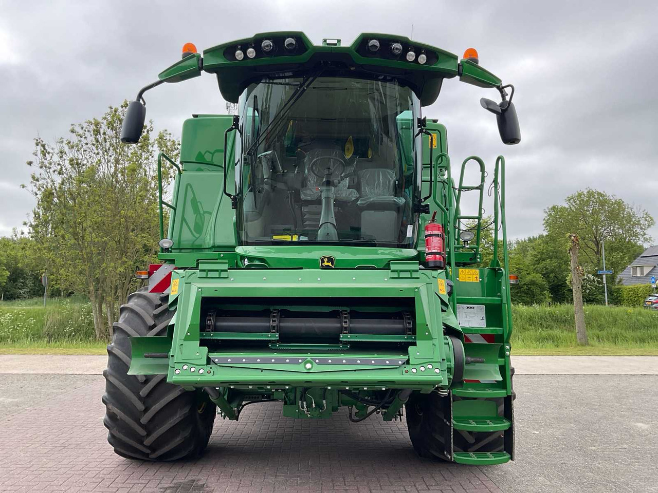John Deere T670i - حصادة شاملة: صور 5 John Deere T670i - حصادة شاملة: صور 5