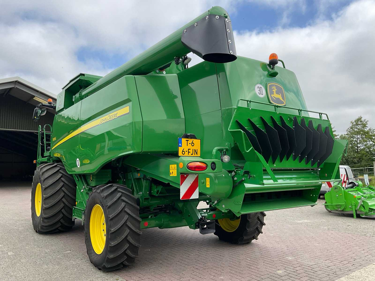 John Deere T670i - حصادة شاملة: صور 2 John Deere T670i - حصادة شاملة: صور 2