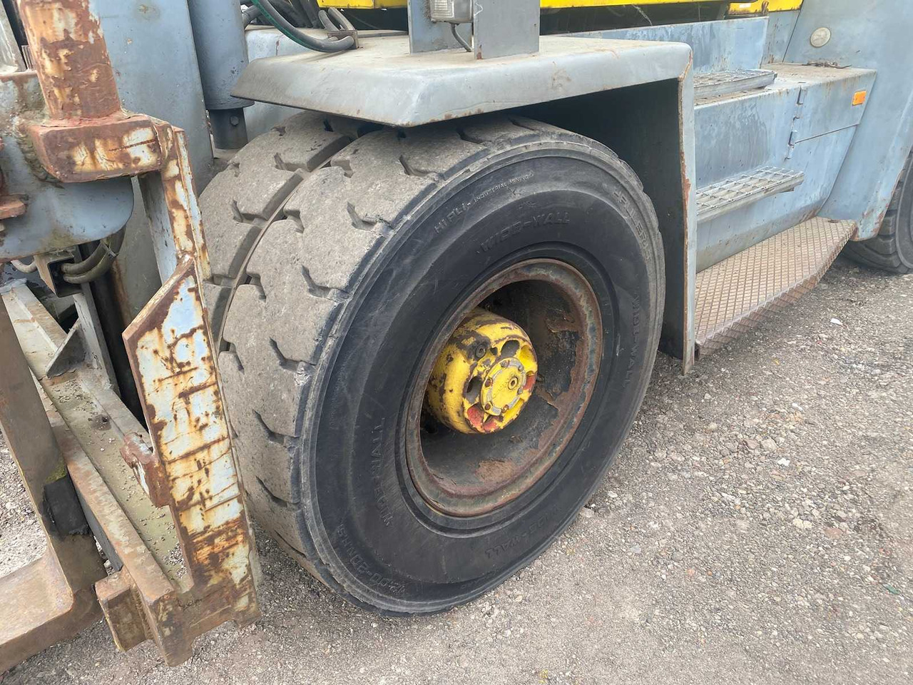 رافعة شوكية KALMAR - DC 12-600 - DIESEL FORKLIFT WITH FORK POSITIONER: صور 6