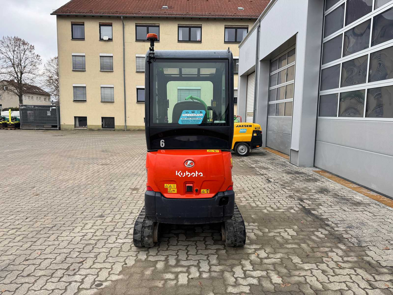 KUBOTA - KX018-4 - 2020 - MINI EXCAVATOR - حفارة مصغرة: صور 3 KUBOTA - KX018-4 - 2020 - MINI EXCAVATOR - حفارة مصغرة: صور 3