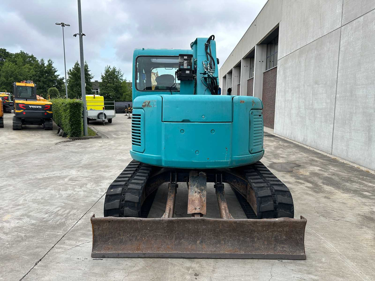 Kobelco SK70SR - حفارات زحافة: صور 5 Kobelco SK70SR - حفارات زحافة: صور 5
