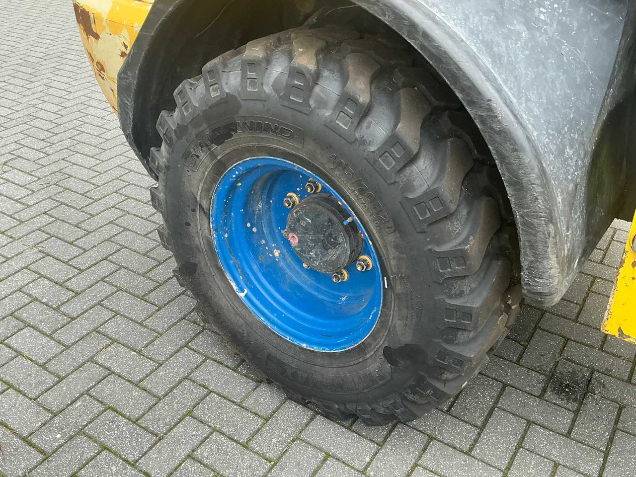 اللودر بعجل Komatsu 2010 KOMATSU WA80-S SHOVEL / WHEEL LOADER: صور 10 اللودر بعجل Komatsu 2010 KOMATSU WA80-S SHOVEL / WHEEL LOADER: صور 10