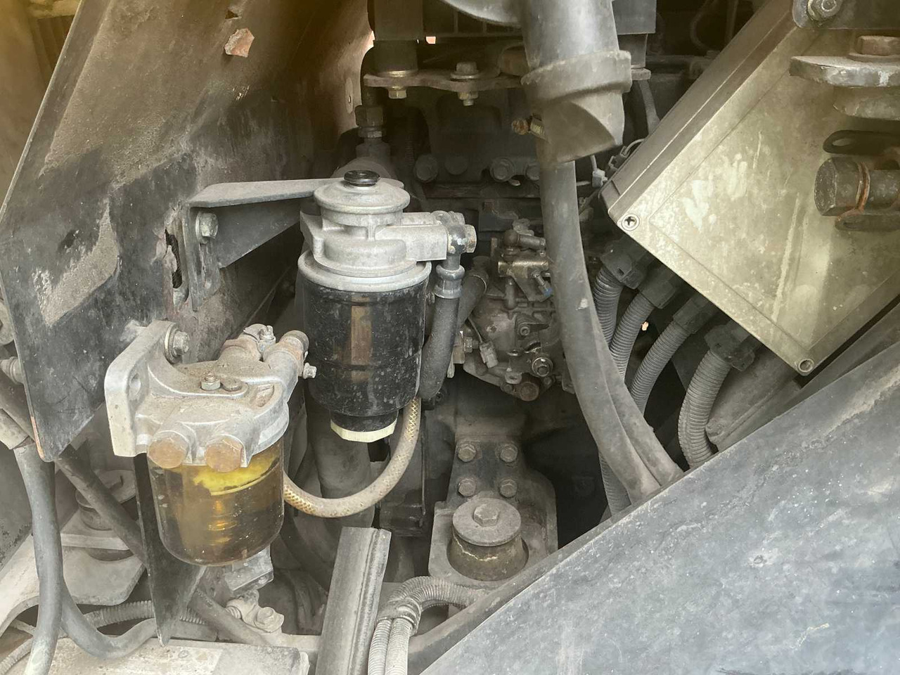 اللودر بعجل Komatsu 2010 KOMATSU WA80-S SHOVEL / WHEEL LOADER: صور 19 اللودر بعجل Komatsu 2010 KOMATSU WA80-S SHOVEL / WHEEL LOADER: صور 19