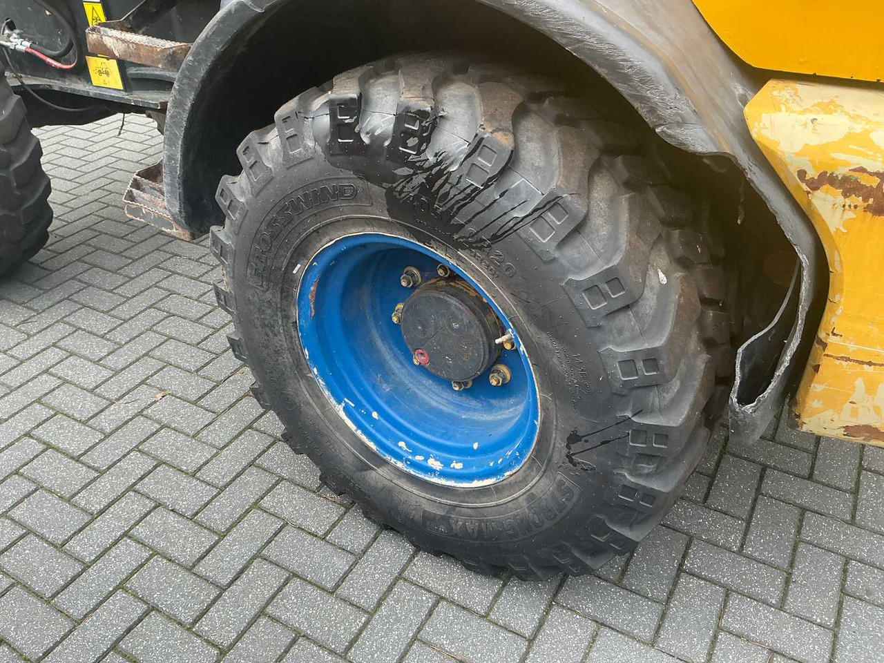 اللودر بعجل Komatsu 2010 KOMATSU WA80-S SHOVEL / WHEEL LOADER: صور 11 اللودر بعجل Komatsu 2010 KOMATSU WA80-S SHOVEL / WHEEL LOADER: صور 11