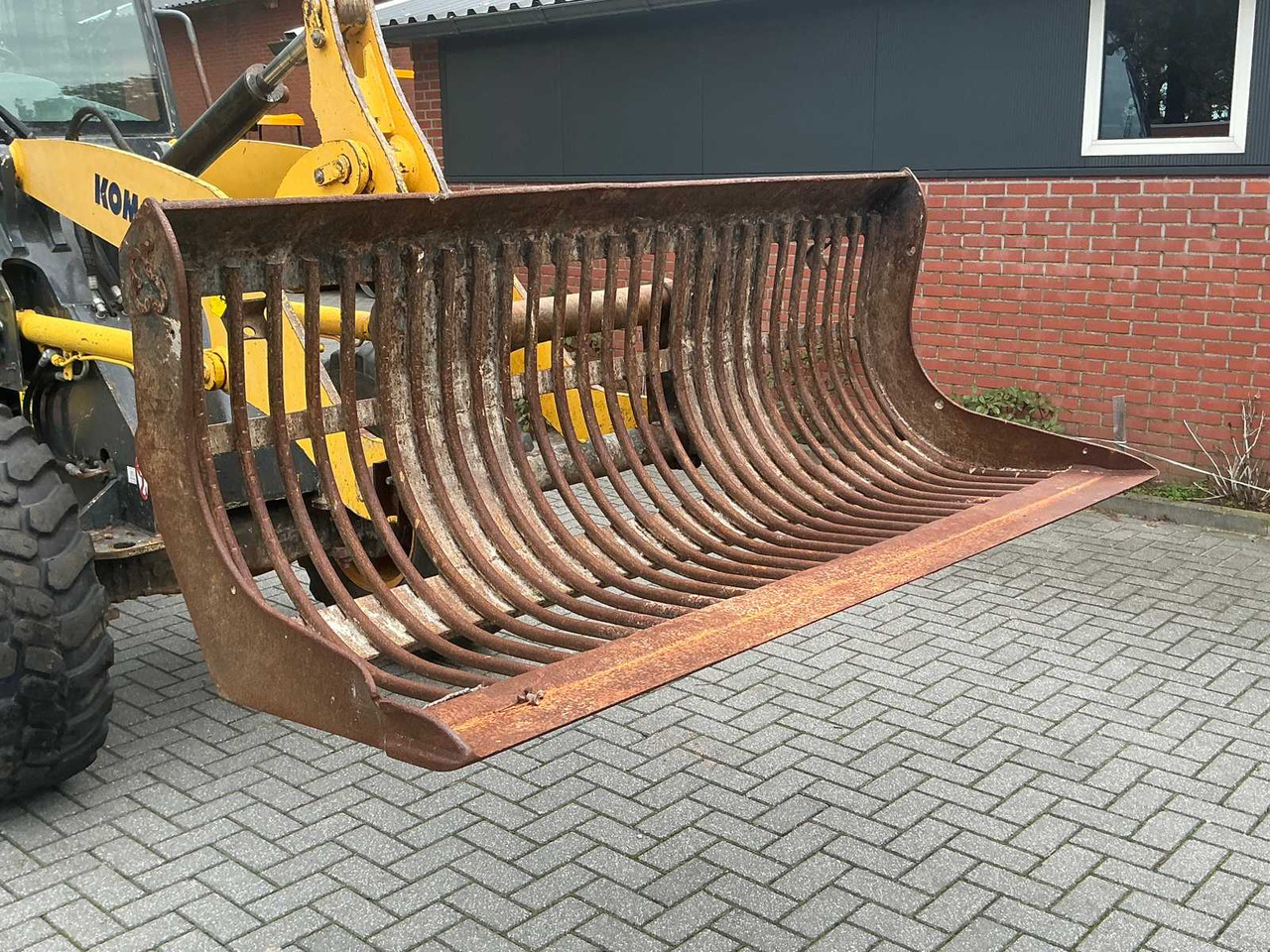 اللودر بعجل Komatsu 2010 KOMATSU WA80-S SHOVEL / WHEEL LOADER: صور 7 اللودر بعجل Komatsu 2010 KOMATSU WA80-S SHOVEL / WHEEL LOADER: صور 7