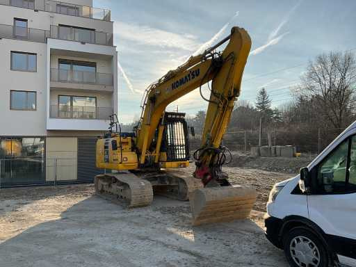 Komatsu PC170LC-10 - حفارات زحافة: صور 2 Komatsu PC170LC-10 - حفارات زحافة: صور 2